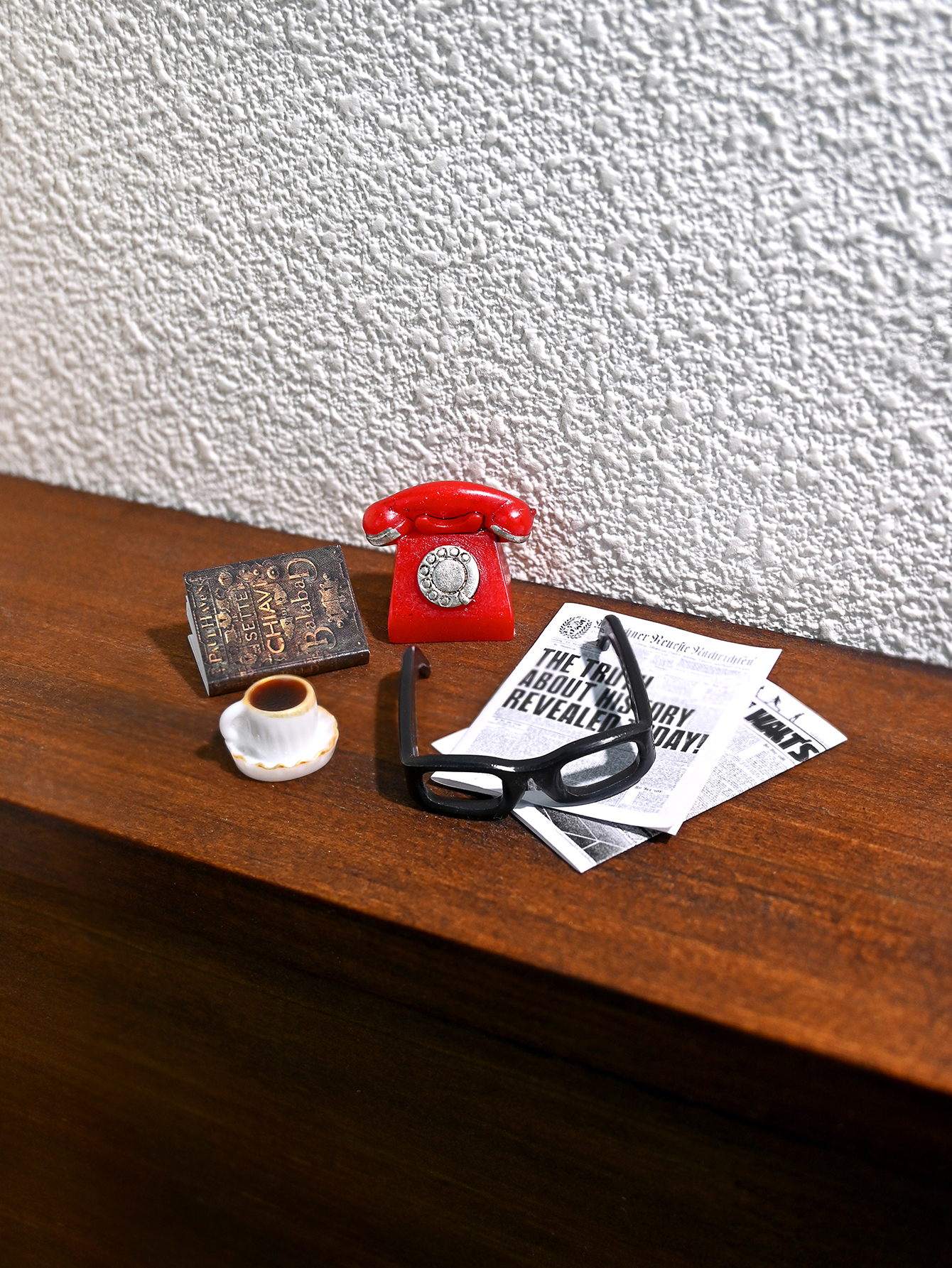 A Miniature Vintage Desktop Or - Home Decor Solution reseña y precio