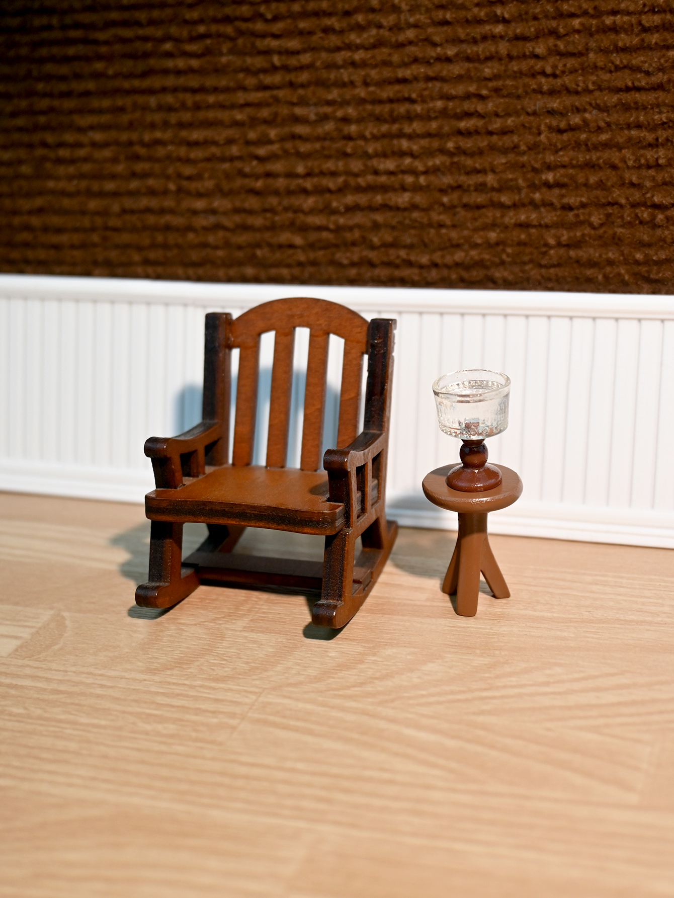 Miniature Rocking Chair, Minia - Home Decor Solution reseña y precio